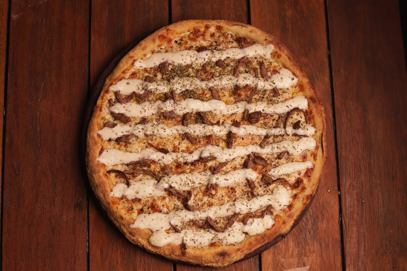 Pizza de carne com catupiry